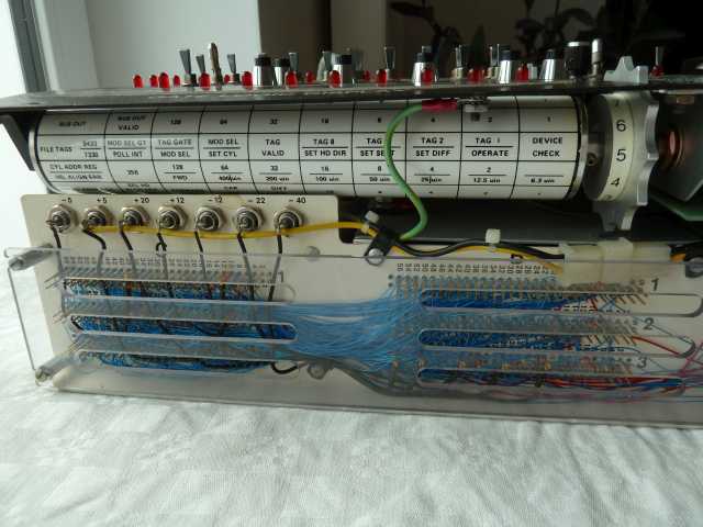operator panel
                      from the side